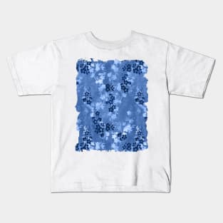 Sakura blossom in blue Kids T-Shirt